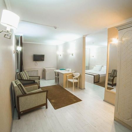 Hotel Tourist Nur-Sultan  Exterior photo